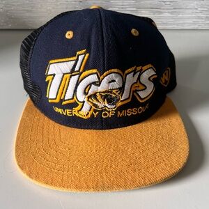Missouri Tigers Flat Brim SnapBack hat
